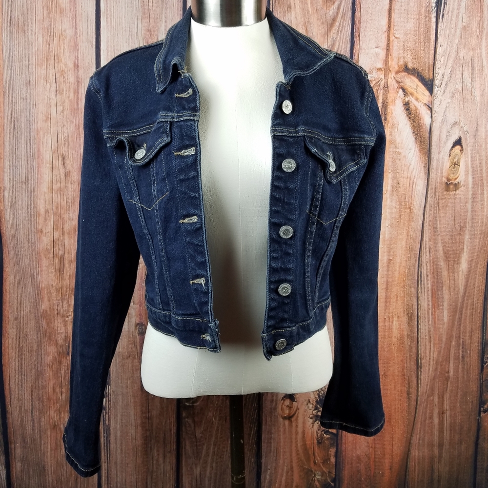 Nissi Jean Jacket Size Small . Condition is Pre-ow
